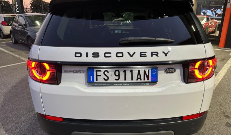 Land Rover Discovery Sport pieno