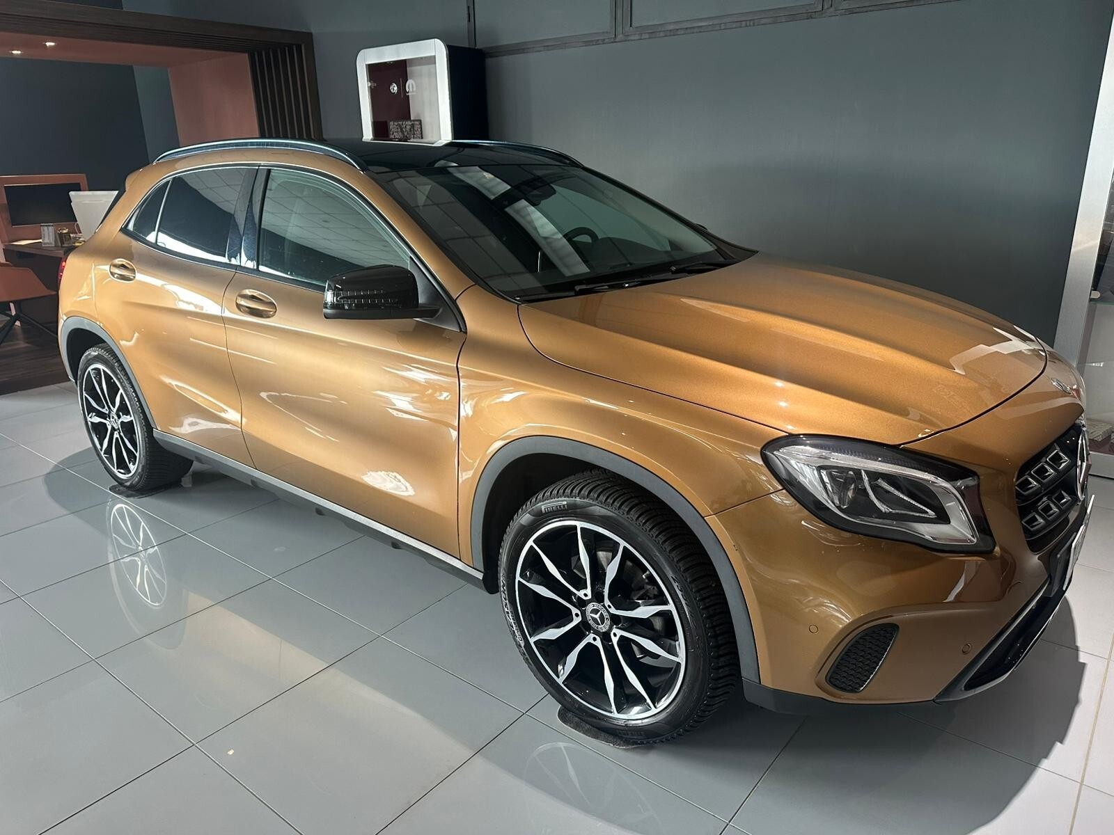 Mercedes-Benz GLA - immagine 3
