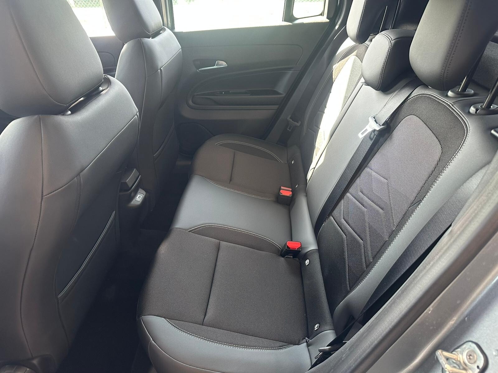 Jeep Avenger - immagine 8