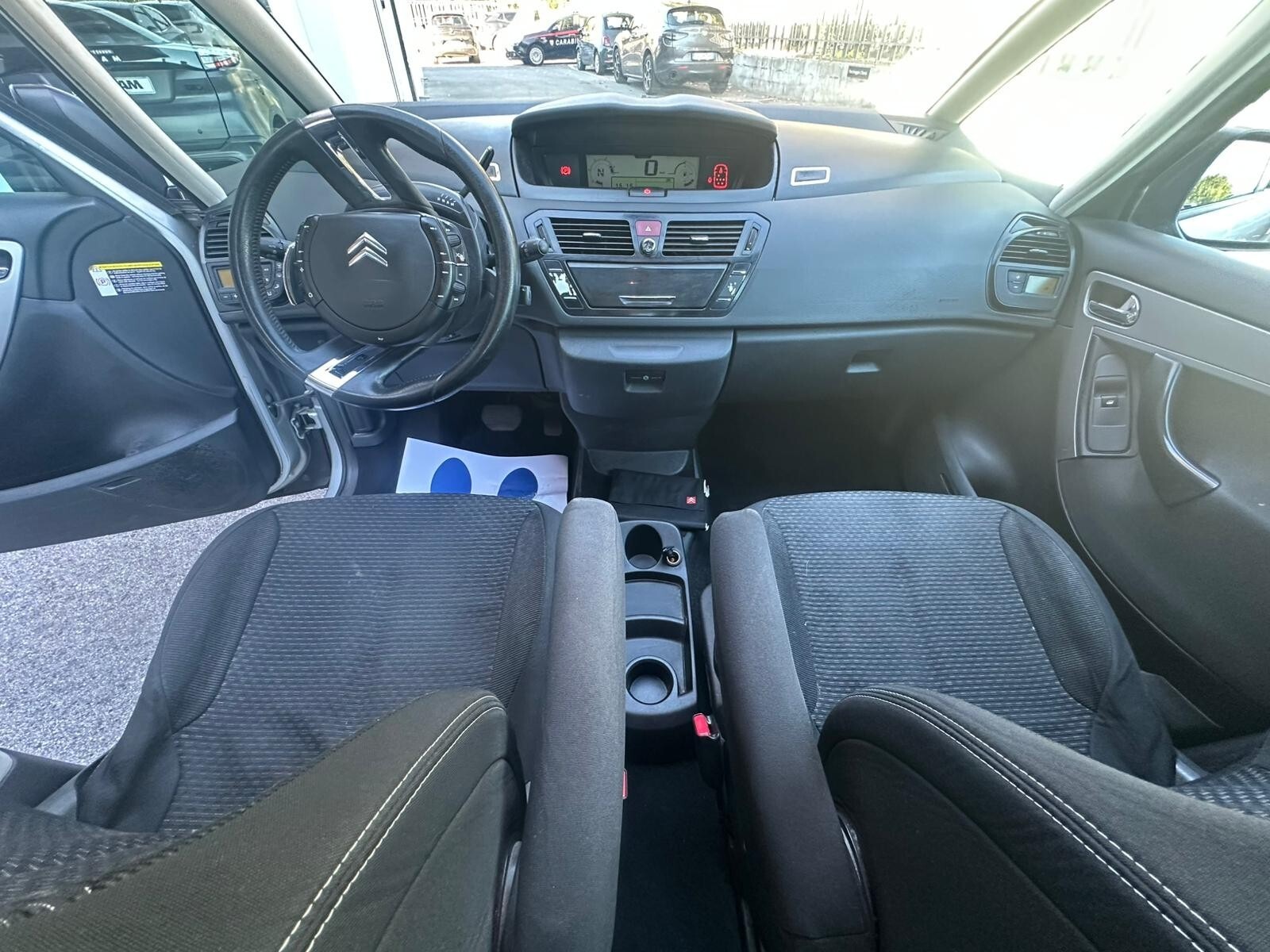 Citroen C4 - immagine 10