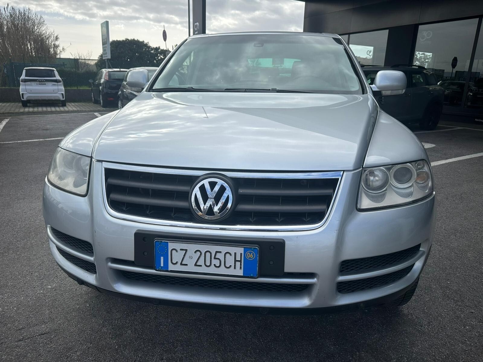 Volkswagen Touareg 2.5 R5 TDI - immagine 2