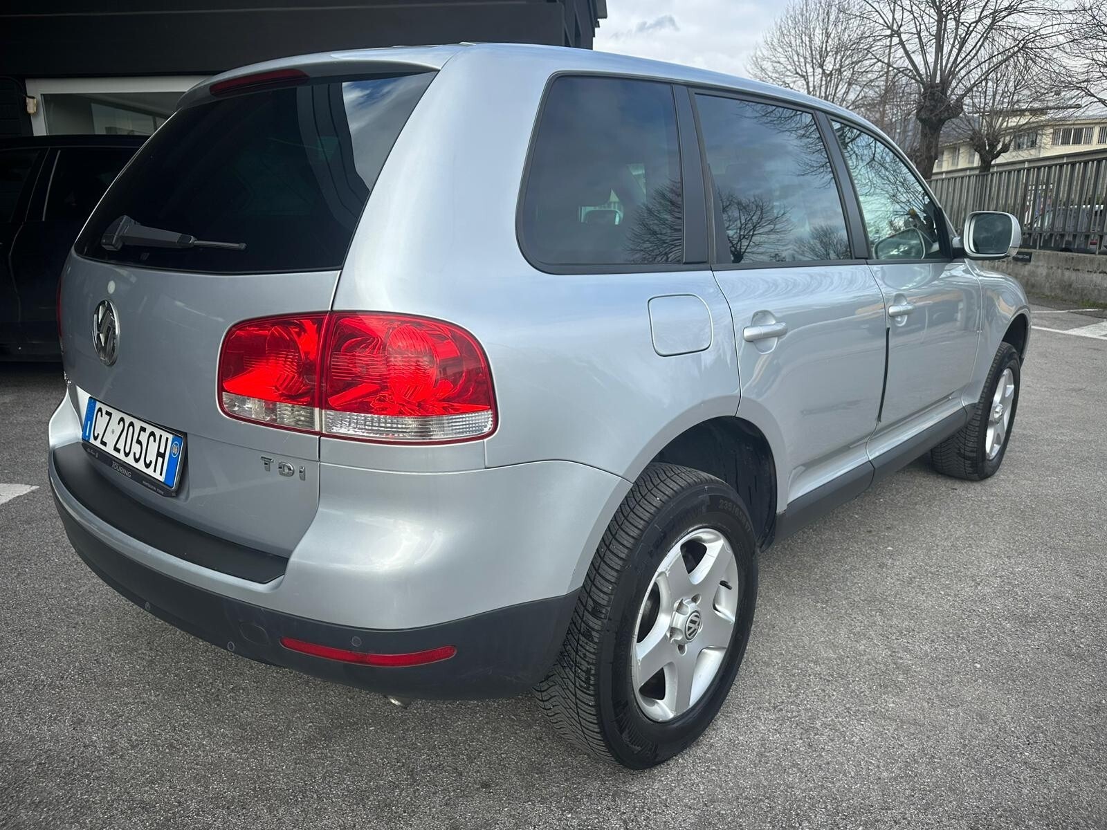 Volkswagen Touareg 2.5 R5 TDI - immagine 4