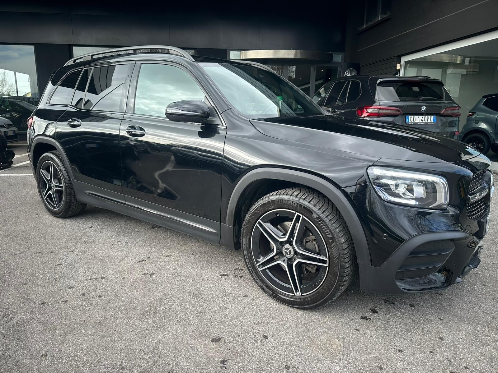 Mercedes-benz GLB 200 d Automatic 4Matic AMG Line Premium - immagine 3
