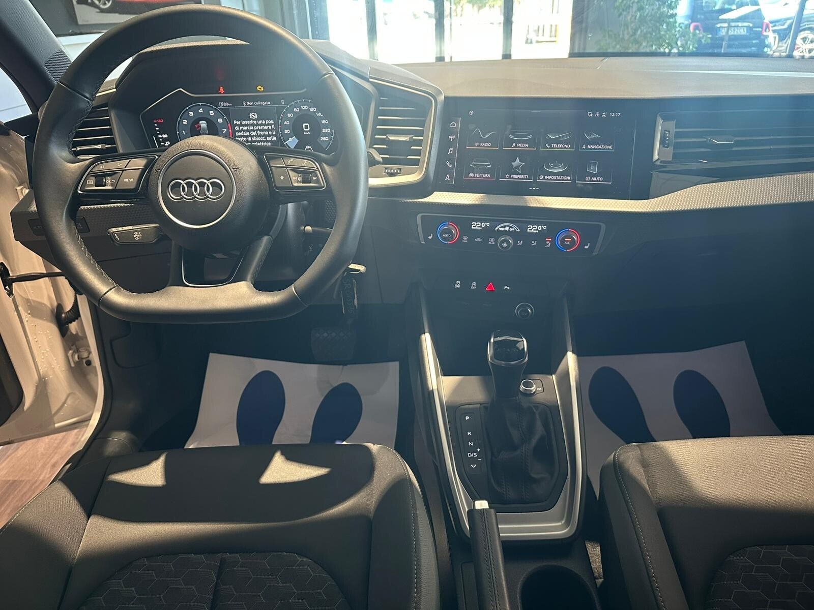 Audi A1 allstreet 30 TFSI S tronic Identity Contrast - immagine 10