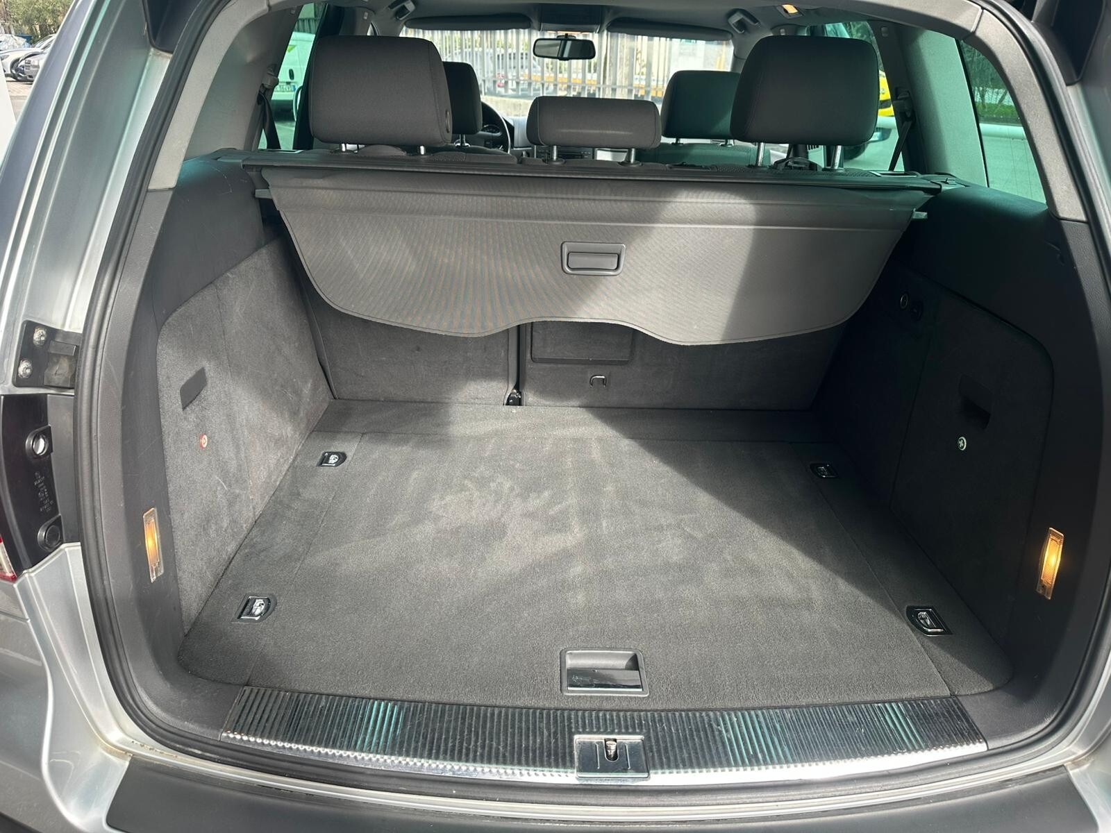 Volkswagen Touareg 2.5 R5 TDI - immagine 13