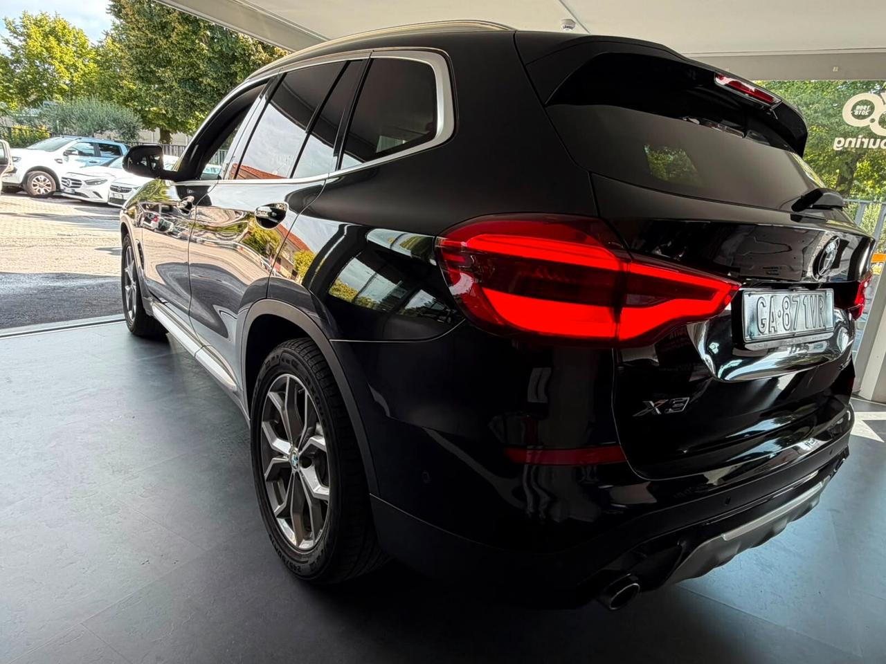 Bmw X3 sDrive18d xLine - immagine 5